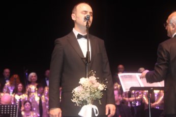 Hem vatan aşkına Hem ‘aşk’ın aşkına 