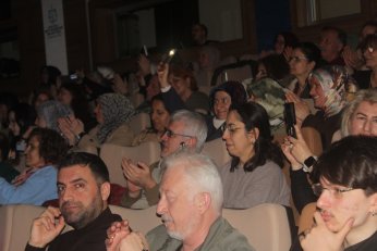 Hem vatan aşkına Hem ‘aşk’ın aşkına 