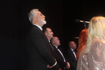 Hem vatan aşkına Hem ‘aşk’ın aşkına 