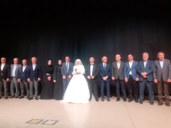 Avaz avaz bağırdı: Sonsuza kadar evet