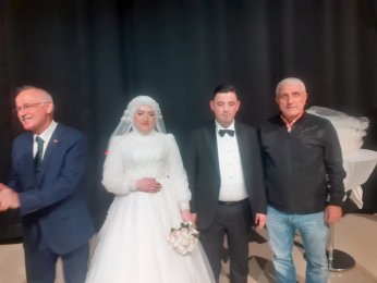 Avaz avaz bağırdı: Sonsuza kadar evet