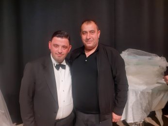 Avaz avaz bağırdı: Sonsuza kadar evet