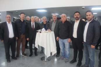 Avaz avaz bağırdı: Sonsuza kadar evet