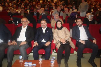 Avaz avaz bağırdı: Sonsuza kadar evet