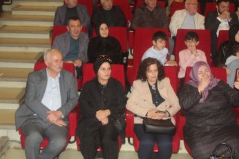 Avaz avaz bağırdı: Sonsuza kadar evet