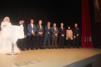 Avaz avaz bağırdı: Sonsuza kadar evet