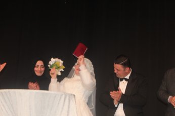 Avaz avaz bağırdı: Sonsuza kadar evet