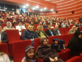 Avaz avaz bağırdı: Sonsuza kadar evet