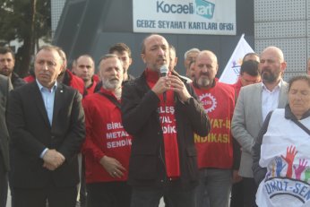 Ülkeyi holdinglere teslim etmeyeceğiz