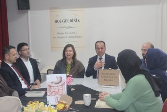 Kütüphane Türker’den kitaplar halktan