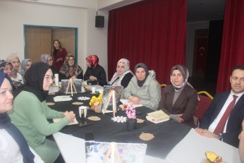 Kütüphane Türker’den kitaplar halktan