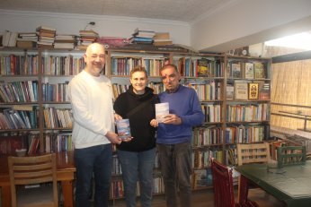 Benimle ölür müsün ile yaşatacak