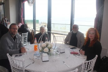 Mazluma sahip çıkıp haksızlığa dik duracak