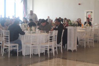 Mazluma sahip çıkıp haksızlığa dik duracak