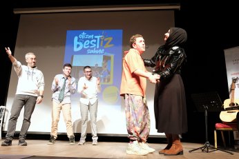 Değiştirmeye değil anlamaya odaklanmalı