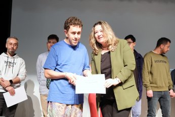 Değiştirmeye değil anlamaya odaklanmalı