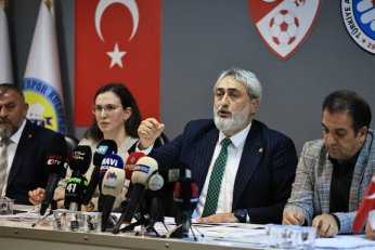 Alaettin Kurt yeniden suni çime dönüşmeli 