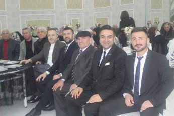 Neslihan ile Dolunay Çekmece’de imzalayacak