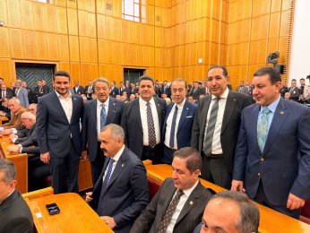 MHP'de Darıca’ya Fikret Ağbaba, Çayırova’ya Giray Laçin atandı