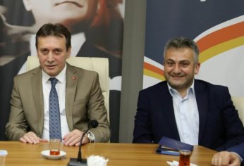 Çayırova’da meclisi sekiz başkanla zorlayacak
