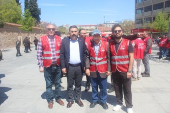 Engel tanımayan işçiler 11 taleple meydana çıkıyor