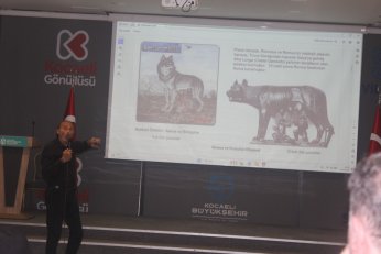 İzmit bugünkü yerine yılandan sebep kuruldu