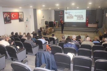 İzmit bugünkü yerine yılandan sebep kuruldu