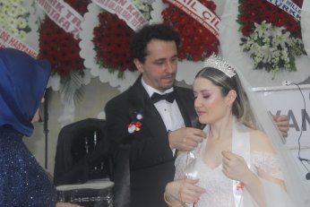 Peri masalında onlar şimdi hayat arkadaşı