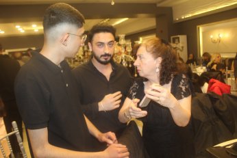 Dünya evine kınayı soğutmadan girdiler 