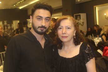Dünya evine kınayı soğutmadan girdiler 