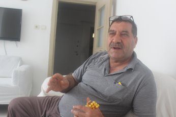 İstese bir günde bitirirdi!