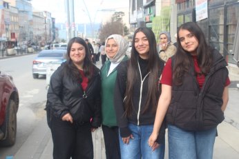 Kadın emeği pazarı yok ama halk eğitim var
