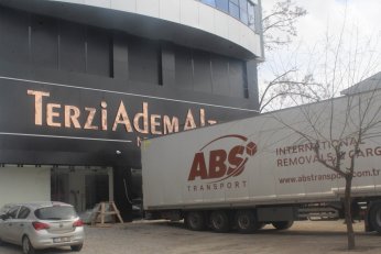 Aradığınız sanatçıya ulaşılamıyor 