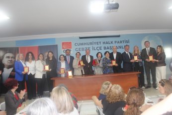 Huzurlu ülkenin yolu mutlu annelerden geçer 