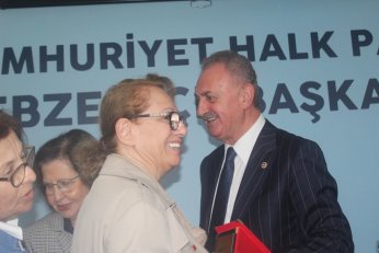 Huzurlu ülkenin yolu mutlu annelerden geçer 