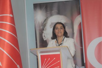 Huzurlu ülkenin yolu mutlu annelerden geçer 
