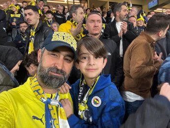 Ya Sarı’nın yanına Lacivert olun, ya da gölge etmeyin!