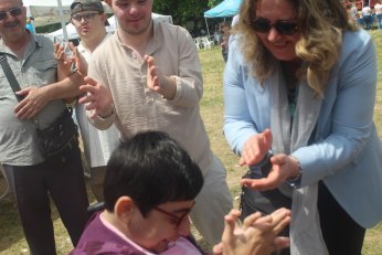 Festivalde ders. Derste festival