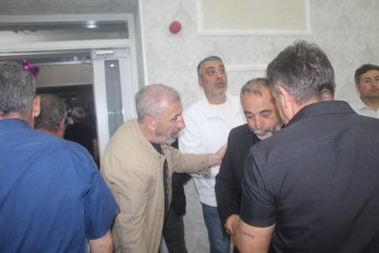 Şamdanlara Sinoplu gelin Gemicilere Ardahanlı damat