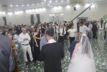 Şamdanlara Sinoplu gelin Gemicilere Ardahanlı damat