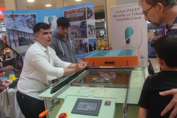 Hayatın her alanına dokunan güçlü bir eğitim modeli 
