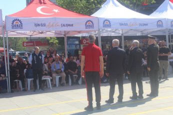 Görevimiz 19 Mayıs ruhuyla geleceğe taşımak