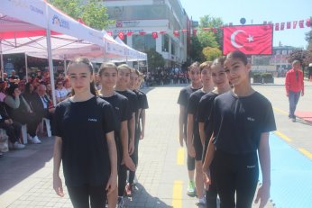 Görevimiz 19 Mayıs ruhuyla geleceğe taşımak