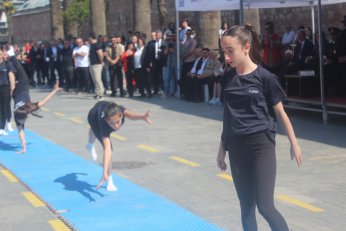 Görevimiz 19 Mayıs ruhuyla geleceğe taşımak