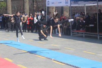 Görevimiz 19 Mayıs ruhuyla geleceğe taşımak
