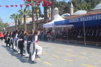 Görevimiz 19 Mayıs ruhuyla geleceğe taşımak
