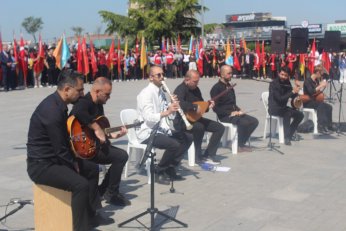 Görevimiz 19 Mayıs ruhuyla geleceğe taşımak