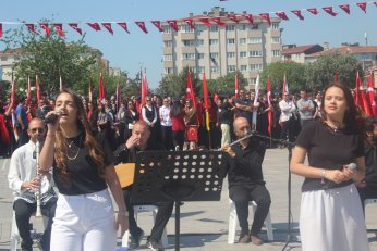 Görevimiz 19 Mayıs ruhuyla geleceğe taşımak