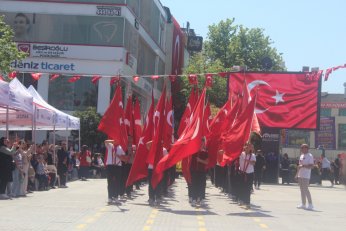 Görevimiz 19 Mayıs ruhuyla geleceğe taşımak