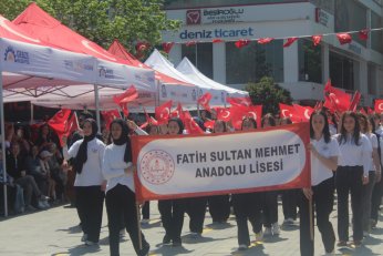Görevimiz 19 Mayıs ruhuyla geleceğe taşımak